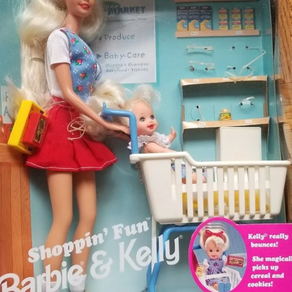 NIB Vintage Shopping Fun Barbie n Kelly Vintage